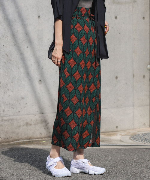 SENSE OF PLACE by URBAN RESEARCH（センスオブプレイスバイアーバンリサーチ）の「【WEB限定】アフリカンプリントラップスカート（スカート・レディース・イエロー系その他/オレンジ系その他・ONE）」の6枚目の写真