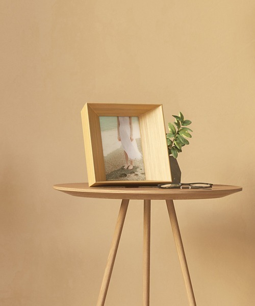 Umbra（アンブラ）の「umbra/ルックアウト フォトフレーム 10×15（フォトフレーム・レディース・ライトブラウン/ブラウン/ブラック・ONE SIZE）」の3枚目の写真