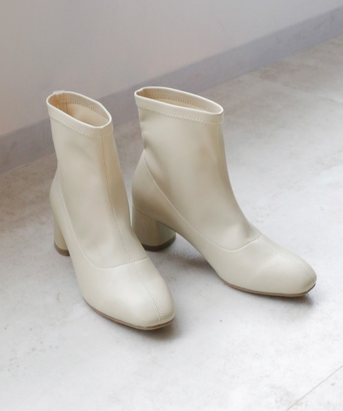 LEPSIM（レプシィム）の「4つの嬉しい機能付き！シアワセストレッチヒールブーツ　219551（ブーツ・レディース・ブラック/アイボリー/ゼブラ・SMALL/MEDIUM/LARGE/X-LARGE）」の2枚目の写真