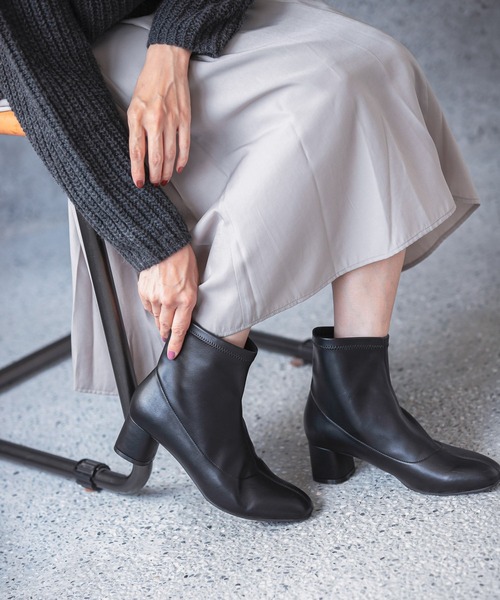 LEPSIM（レプシィム）の「4つの嬉しい機能付き！シアワセストレッチヒールブーツ　219551（ブーツ・レディース・ブラック/アイボリー/ゼブラ・SMALL/MEDIUM/LARGE/X-LARGE）」の7枚目の写真