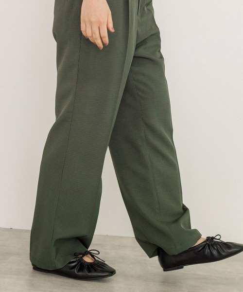 w closet(ダブルクローゼット)の「ミニ千鳥センタープレスパンツ(スラックス・レディース・カーキ/パープル/オフホワイト・FREE)」の10枚目の写真