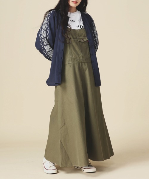 grn（ジーアールエヌ）の「［grn ジーアールエヌ］8.6oz DENIM / 20 BACK TWILL JUNPER SKIRT / ジャンパースカート GL733077Q（ジャンパースカート・レディース・カーキ/ライトインディゴブルー/ブラウン/ブラック/ブルー系その他/ベージュ/ストライプ/ブラック系その他/インディゴブルー/アイボリー/ネイビー/ケミカルウォッシュ・FREE）」の7枚目の写真