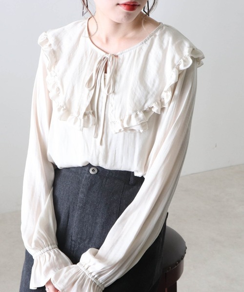 Cheek(チーク)の「フリルカラーブラウス(シャツ/ブラウス・レディース・アイボリー/ブラック・MEDIUM)」の12枚目の写真
