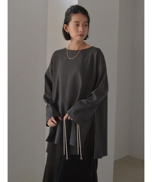 AMERICAN HOLIC（アメリカンホリック）の「サイドスリットボートネックカットプルオーバー（Tシャツ/カットソー・レディース・チャコールグレー/ブラウン・M/L）」の15枚目の写真