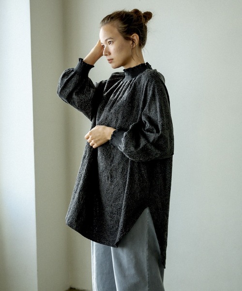 PUAL CE CIN（ピュアルセシン）の「綿花刺繍ハイネックブラウス（シャツ/ブラウス・レディース・ブラック/ベージュ・FREE）」の10枚目の写真