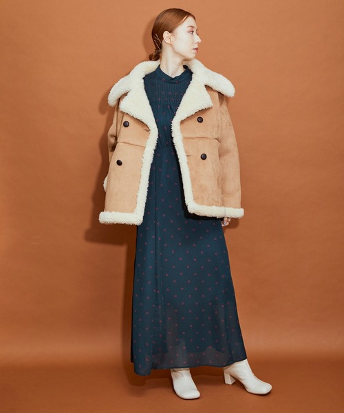 MADEMOISELLE ROPE'(マドモアゼル ロペ)の「【CHE'VRE et Branche' Europe'en】フェイクムートンコート(ムートンコート・レディース・ベージュ/カーキ・FREE)」の17枚目の写真