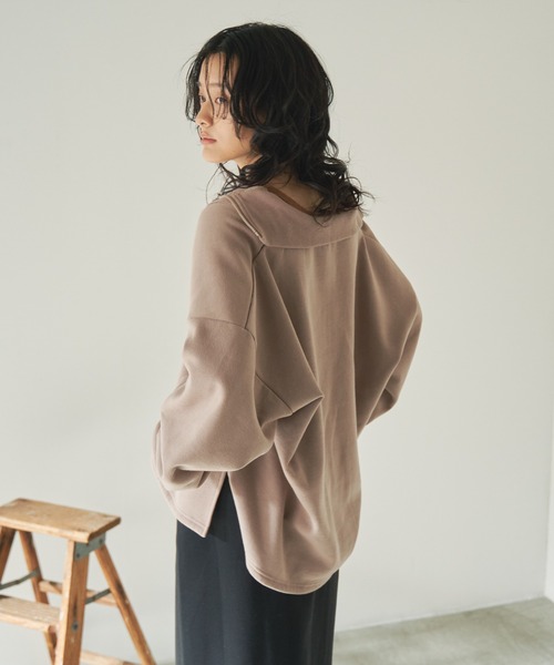 ANGIE（アンジー）の「ハーフジップオーバーサイズスウェット（スウェット・レディース・ブラック/ベージュ/ブルー/アイボリー・FREE）」の18枚目の写真