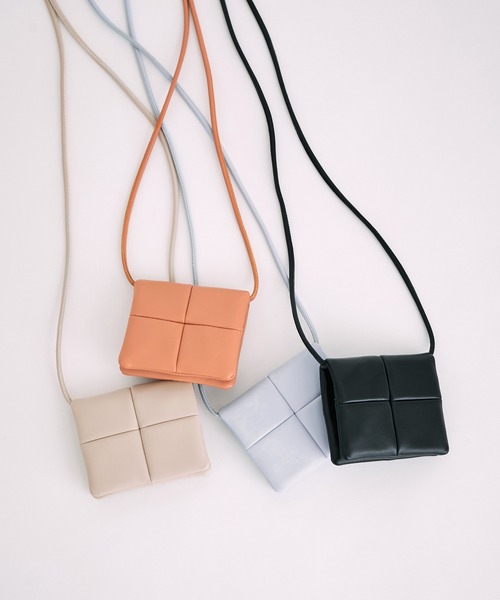 ADD CULUMN(アドカラム)の「【ADD CULUMN】PUFF - MINI MINI(ショルダーバッグ・レディース・オレンジ系その他/オフホワイト/ブラック/ダークラベンダー・FREE)」の7枚目の写真