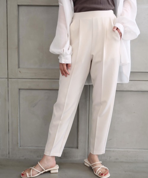 moment+（モーメントプラス）の「ニュアンスカラージョーゼット ビューティシルエット センタープレススラックスパンツ（スラックス・レディース・ブラック/ピンク/イエロー/オレンジ/ブルー/アイボリー/ミント/ラベンダー・M）」の10枚目の写真