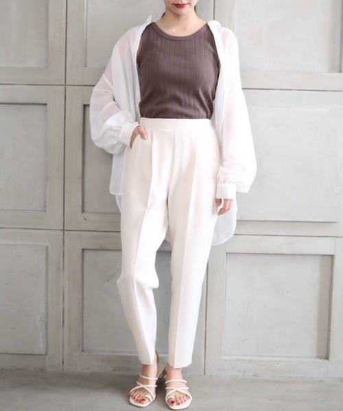 moment+（モーメントプラス）の「ニュアンスカラージョーゼット ビューティシルエット センタープレススラックスパンツ（スラックス・レディース・ブラック/ピンク/イエロー/オレンジ/ブルー/アイボリー/ミント/ラベンダー・M）」の13枚目の写真