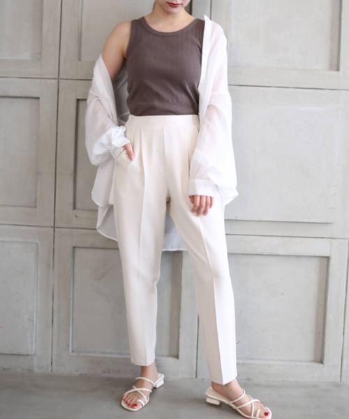 moment+（モーメントプラス）の「ニュアンスカラージョーゼット ビューティシルエット センタープレススラックスパンツ（スラックス・レディース・ブラック/ピンク/イエロー/オレンジ/ブルー/アイボリー/ミント/ラベンダー・M）」の14枚目の写真