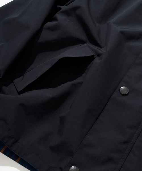 Barbour（バブアー）の「【BARBOUR/バブアー別注】TRANSPORT リバーシブルブルゾン/UNISEX（ブルゾン・メンズ・ブラック/カーキ・XL/L/M/S）」の9枚目の写真