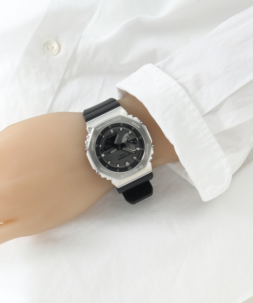 G-SHOCK（ジーショック）の「【Gshock/ジーショック】GM-2100-1AJF【 ウォッチ 】（アナログ腕時計・レディース・シルバー・FREE）」の16枚目の写真
