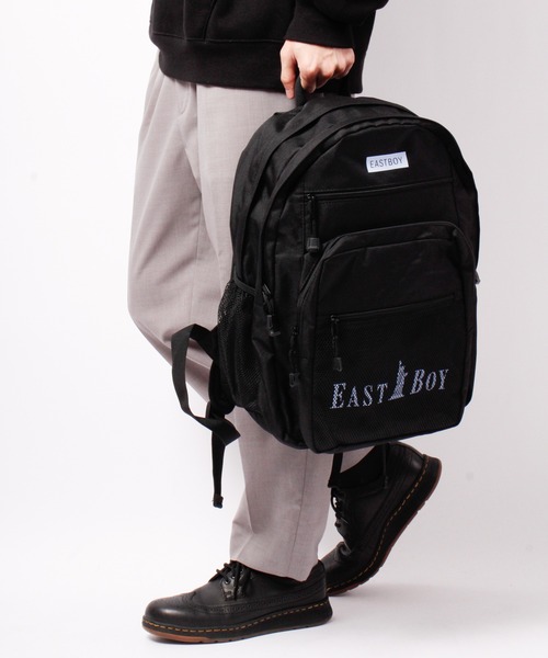 EASTBOY(イーストボーイ)の「【JUNESELECT】EBダブルロゴ2層リュックサック(バックパック/リュック・メンズ・ブラック×ホワイト/ブラック×グリーン/ブラック×ブルー・FREE)」の18枚目の写真