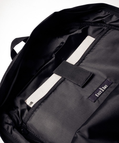 EASTBOY(イーストボーイ)の「【JUNESELECT】EBダブルロゴ2層リュックサック(バックパック/リュック・メンズ・ブラック×ホワイト/ブラック×グリーン/ブラック×ブルー・FREE)」の16枚目の写真
