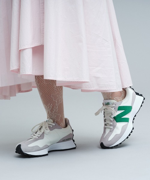 NEW BALANCE（ニューバランス）の「WS327（スニーカー・レディース・ホワイト×ピンク/ホワイト×グリーン/ブラック・24.0cm/23.5cm/22.0cm/23.0cm/22.5cm/25.5cm/25.0cm/24.5cm）」の9枚目の写真