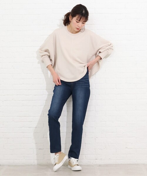 SHOO・LA・RUE（シューラルー）の「◆フェイクレザーキャップスニーカー（スニーカー・レディース・オフホワイト/ライトベージュ/ライトグレー・45/25/35/50）」の13枚目の写真