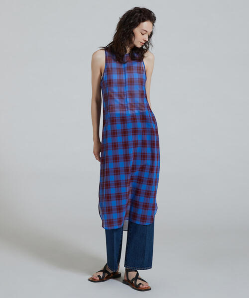 TOMORROWLAND （トゥモローランド）の「コットンオンブレーチェック アメリカンスリーブワンピース（ワンピース・レディース・ピンク系その他/ブルー系その他3・36）」の2枚目の写真