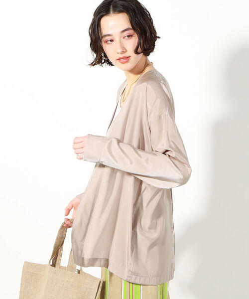 NOLLEY’S(ノーリーズ)の「◇【WEB限定】Vネックシャツジャケット(ブルゾン・レディース・ブラック/ベージュ/キナリ・FREE)」の14枚目の写真