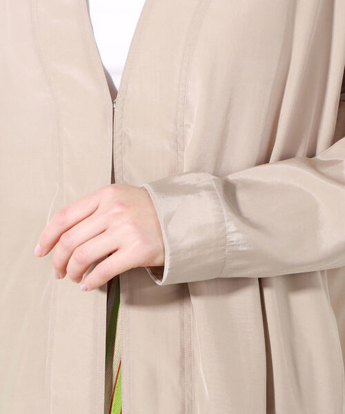 NOLLEY’S(ノーリーズ)の「◇【WEB限定】Vネックシャツジャケット(ブルゾン・レディース・ブラック/ベージュ/キナリ・FREE)」の21枚目の写真
