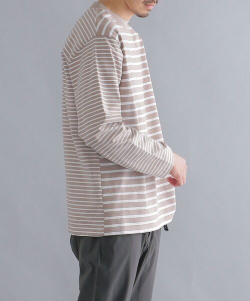 SHIPS(シップス)の「SHIPS: i cotoni di Albini オーガニックコットン ボーダー Tシャツ(ロンT)(Tシャツ/カットソー・メンズ・ブラック/ライトブルー/ベージュ/ホワイト・MEDIUM/X-LARGE/LARGE/SMALL)」の8枚目の写真