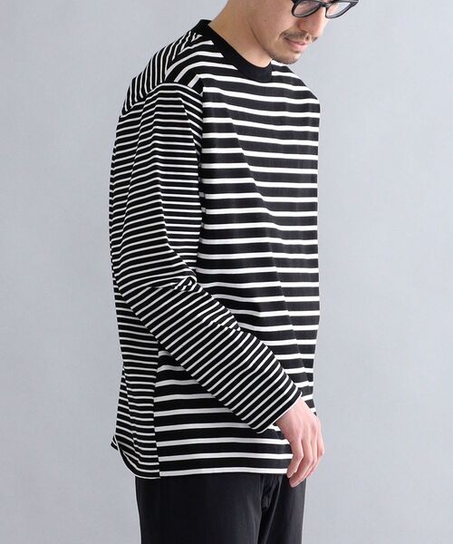 SHIPS(シップス)の「SHIPS: i cotoni di Albini オーガニックコットン ボーダー Tシャツ(ロンT)(Tシャツ/カットソー・メンズ・ブラック/ライトブルー/ベージュ/ホワイト・MEDIUM/X-LARGE/LARGE/SMALL)」の21枚目の写真