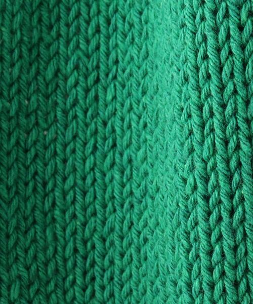 OPAQUE.CLIP（オペークドットクリップ）の「◆【INDUSTRIA】リサイクルコットン ケーブルVネックカーディガン（カーディガン/ボレロ・レディース・グリーン/ライトベージュ/ホワイト系・00）」の18枚目の写真