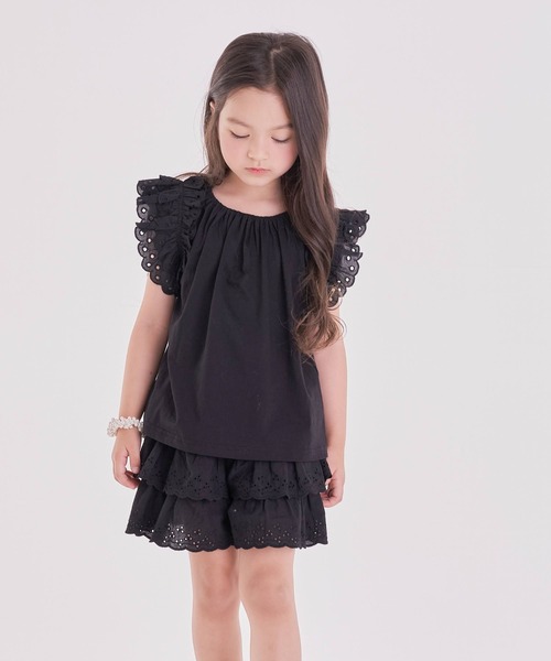 Rora(ローラ)の「トワレ 肩レース tシャツ(Tシャツ/カットソー・キッズ・ブラック・150cm/130cm/100cm/140cm/110cm/120cm)」の2枚目の写真