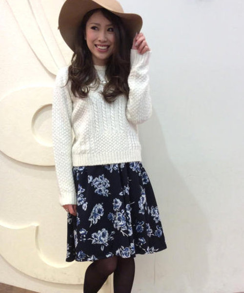 VENCEEXCHANGE（ヴァンスエクスチェンジ）の「ジャガード花柄フレアスカート（スカート・レディース・オフホワイト/ブラック/ダークブルー・MEDIUM/SMALL）」の16枚目の写真