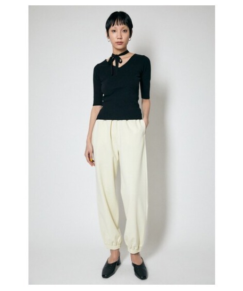 MOUSSY(マウジー)の「CUT EASY パンツ(スウェットパンツ・レディース・ブラック/キナリ・2/1)」の9枚目の写真