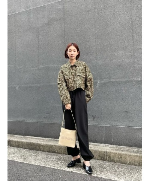 MOUSSY(マウジー)の「CUT EASY パンツ(スウェットパンツ・レディース・ブラック/キナリ・2/1)」の14枚目の写真