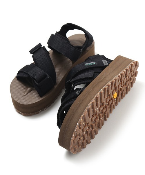 suicoke(スイコック)の「【SUICOKE×emmi】OG-044Cab-ECO(サンダル・レディース・ブラック・23cm/24cm/25cm)」の1枚目の写真