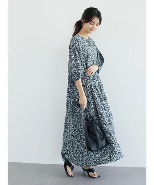 CRAFT STANDARD BOUTIQUE(クラフトスタンダードブティック)の「スクエアトングボリュームヒールサンダル *(サンダル・レディース・ブラック/その他6・S/M/L)」の7枚目の写真