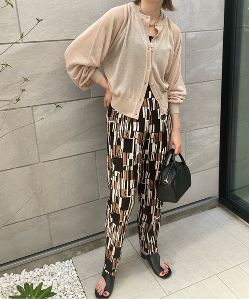 y/m by misato(イムバイミサト)の「シアーボリュームスリーブカーデ(カーディガン/ボレロ・レディース・ブラック/オレンジ/グリーン/ベージュ・FREE)」の11枚目の写真