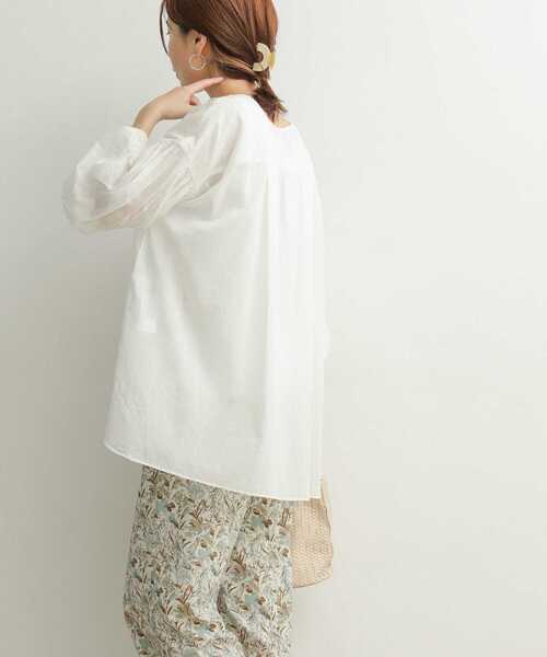 URBAN RESEARCH DOORS（アーバンリサーチドアーズ）の「コットンボイルノーカラーシャツ（シャツ/ブラウス・レディース・ブラック/オフホワイト/ブルー・MEDIUM）」の20枚目の写真