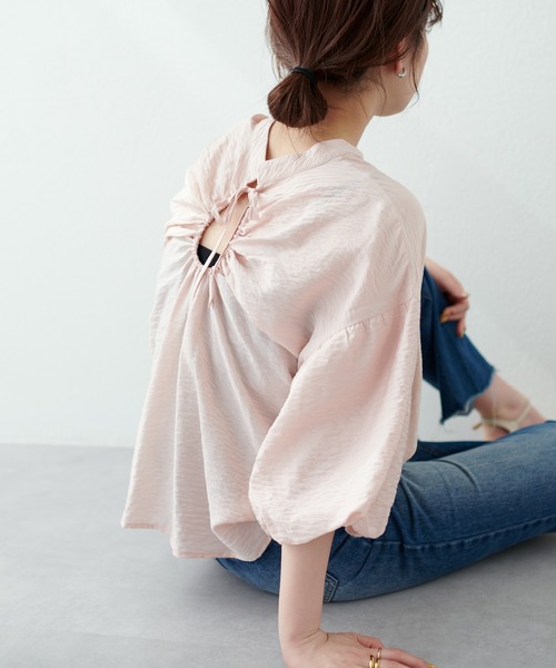 natural couture（ナチュラルクチュール）の「ギャザースリットバックシャンブラウス（シャツ/ブラウス・レディース・オフホワイト/サックスブルー/チェック/ブラック/ピンク・FREE）」の22枚目の写真