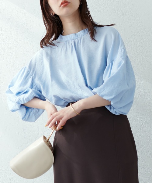 natural couture（ナチュラルクチュール）の「ギャザースリットバックシャンブラウス（シャツ/ブラウス・レディース・オフホワイト/サックスブルー/チェック/ブラック/ピンク・FREE）」の17枚目の写真