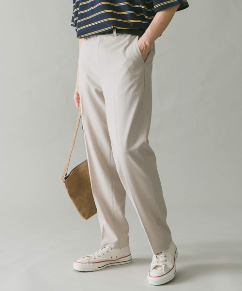 URBAN RESEARCH DOORS(アーバンリサーチドアーズ)の「ストレッチテーパードトラウザー(その他パンツ・メンズ・ブラック/ベージュ/ブラウン/グレー/カーキ/ブルー/モカ/キャメル・SMALL/MEDIUM/LARGE)」の6枚目の写真