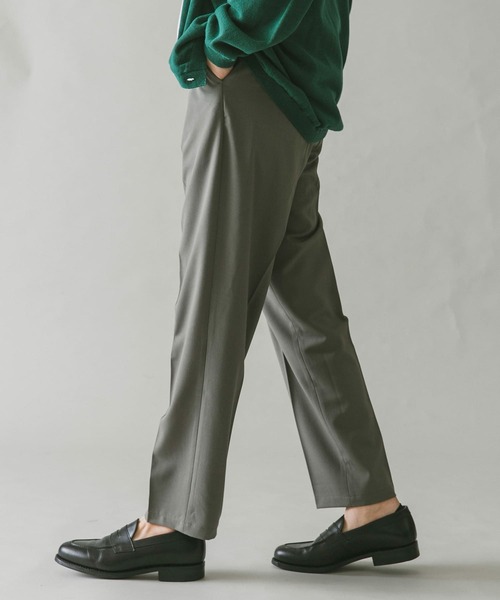 URBAN RESEARCH DOORS(アーバンリサーチドアーズ)の「ストレッチテーパードトラウザー(その他パンツ・メンズ・ブラック/ベージュ/ブラウン/グレー/カーキ/ブルー/モカ/キャメル・SMALL/MEDIUM/LARGE)」の1枚目の写真