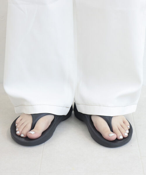 fredy repit(フレディレピ)の「ハイウエストサロペット(サロペット/オーバーオール・レディース・オフホワイト/ブラック・38)」の20枚目の写真