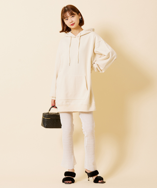 U by SPICK&SPAN（ユーバイスピックアンドスパン）の「スウェットワンピース（ワンピース・レディース・エメラルドブルー/ブラウン/アイボリー・FREE）」の6枚目の写真