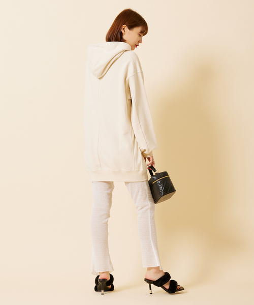 U by SPICK&SPAN（ユーバイスピックアンドスパン）の「スウェットワンピース（ワンピース・レディース・エメラルドブルー/ブラウン/アイボリー・FREE）」の9枚目の写真