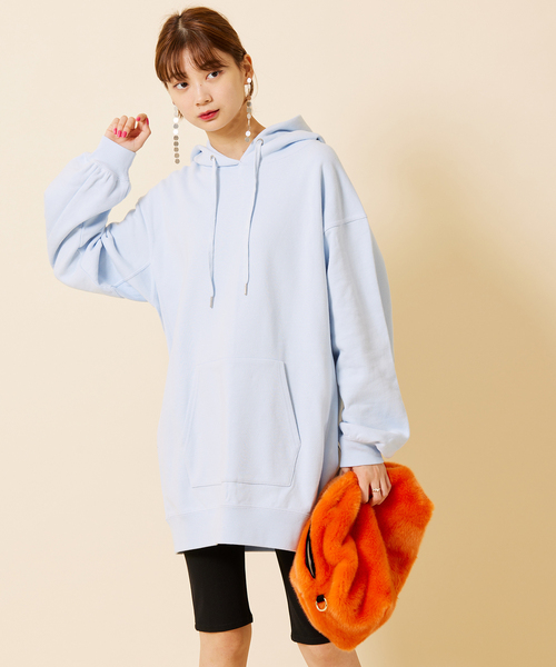 U by SPICK&SPAN（ユーバイスピックアンドスパン）の「スウェットワンピース（ワンピース・レディース・エメラルドブルー/ブラウン/アイボリー・FREE）」の16枚目の写真