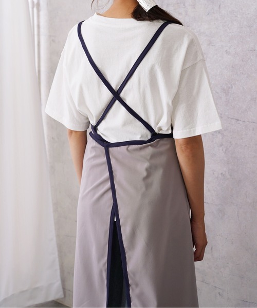 IAMUSE（アイアミューズ）の「バッククロスパイピングエプロン S0383【IAMUSE】（エプロン・レディース・ベージュ/ブラック/カーキ/グレー系その他・FREE）」の19枚目の写真