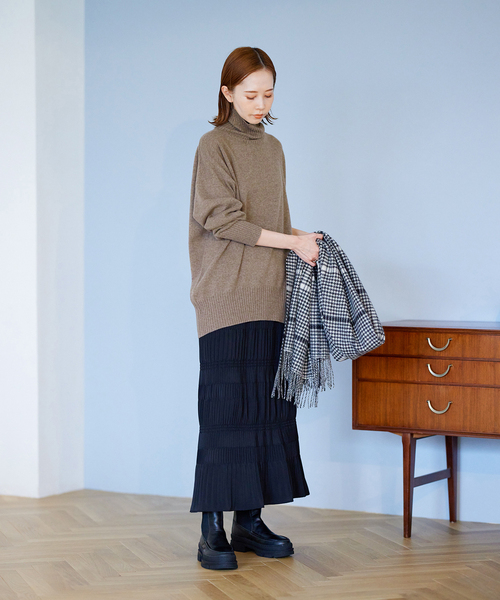 JOURNAL STANDARD（ジャーナルスタンダード）の「カシミヤタートルネックプルオーバー（ニット/セーター・レディース・ブラック/グリーン/ブラウン系その他/チャコールグレー・FREE）」の14枚目の写真
