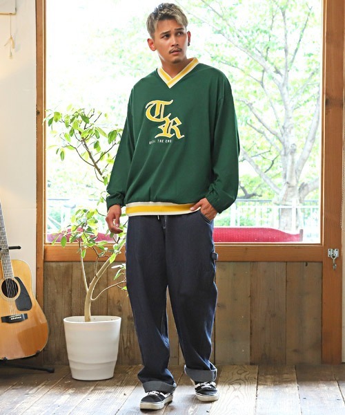 LUXSTYLE(ラグスタイル)の「カレッジロゴアップリケVネックロンT(Tシャツ/カットソー・メンズ・オフホワイト/グリーン/ブラック・L/M)」の6枚目の写真