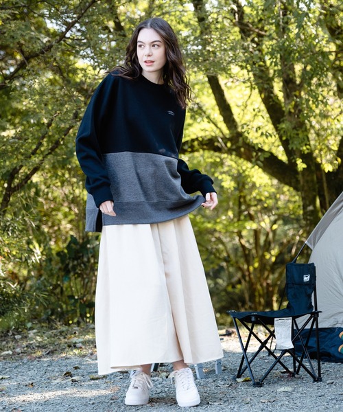 OUTDOOR PRODUCTS APPAREL（アウトドアプロダクツアパレル）の「裏フリース　切り替え　ビッグシルエット　サイドスリット　スウェット　トレーナー（スウェット・レディース・ブラック/ベージュ/ブラウン・FREE）」の15枚目の写真