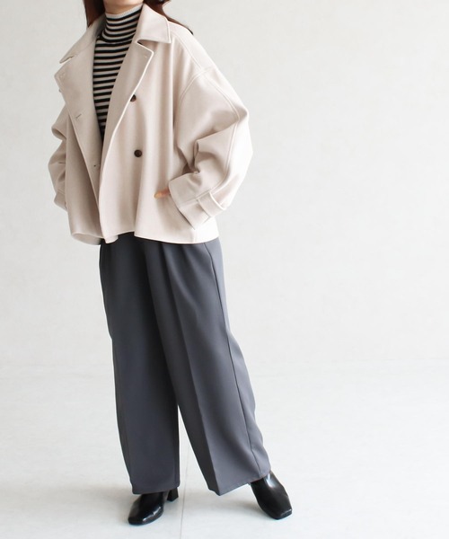Social GIRL（ソーシャルガール）の「スタンド 2WAYカラー ショート丈 オーバーサイズ コート（その他アウター・レディース・ベージュ/モカ/グリーン/ブラック/アイボリー/ブラック×グリーン/ブラウン/チャコールグレー/ライトブラウン/グレー系その他/ブラウン系その他/ベージュ系その他/ホワイト系その他・L/M）」の18枚目の写真