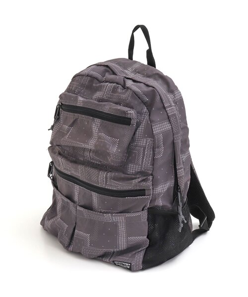 F.O.KIDS(エフオーキッズ)の「DAILY BACK PACK(バックパック/リュック・キッズ・カモフラージュ/ネイビー/ブラウン/ブラック・XS/S/MEDIUM/SMALL)」の2枚目の写真