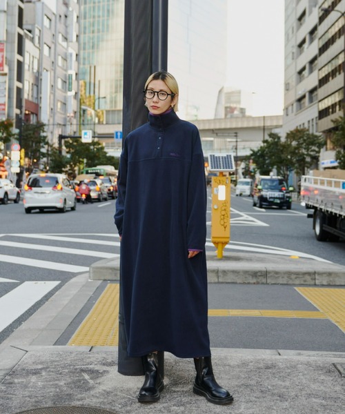 Auntie Rosa Holiday（アンティローザホリデー）の「【新色追加！】フリーススタンドプルオーバーワンピース（ワンピース・レディース・アイボリー/ネイビー/チャコールグレー・FREE）」の13枚目の写真